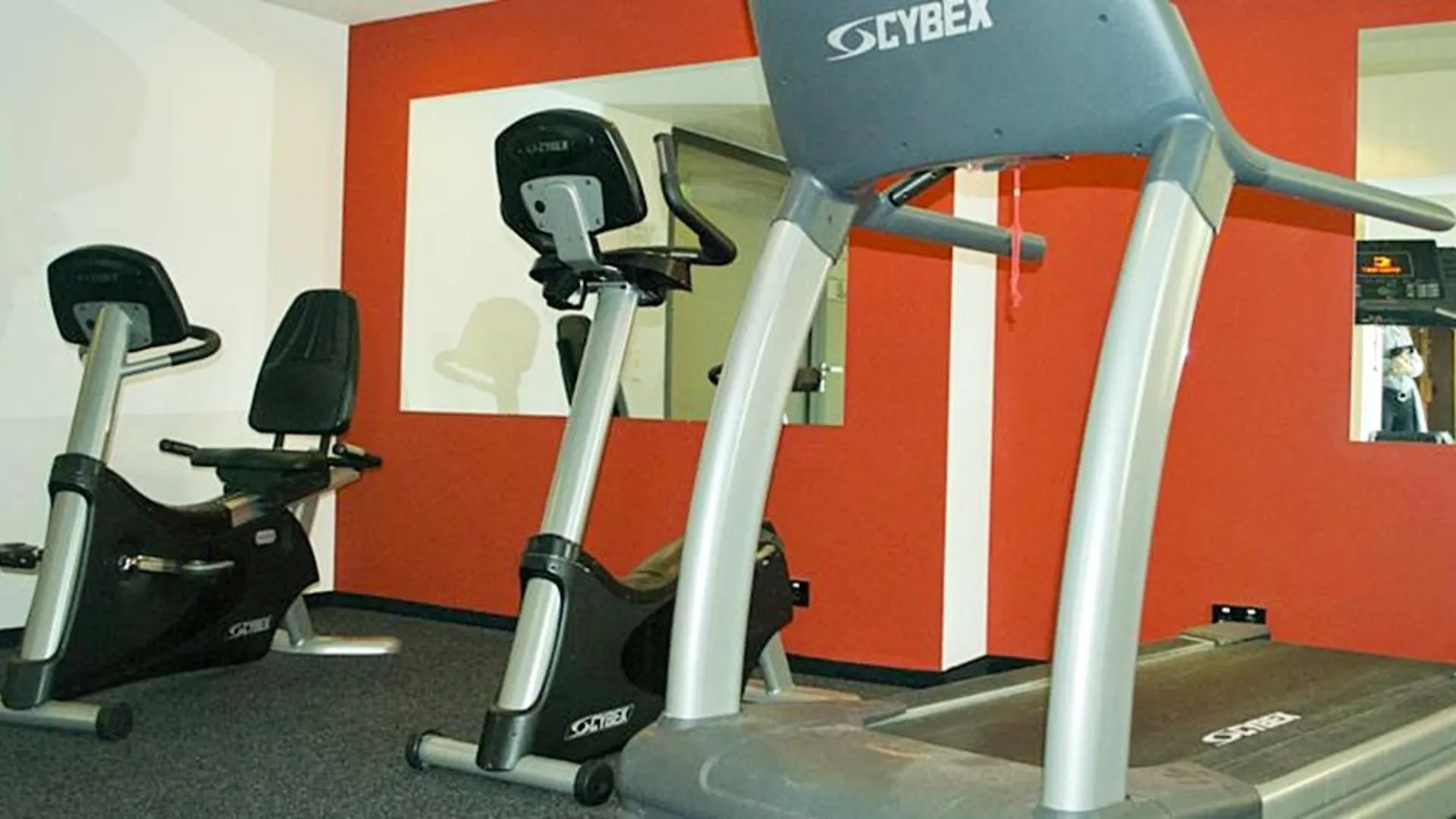 Hotel Vienna House Easy By Wyndham Bucharest Airport Otopeni