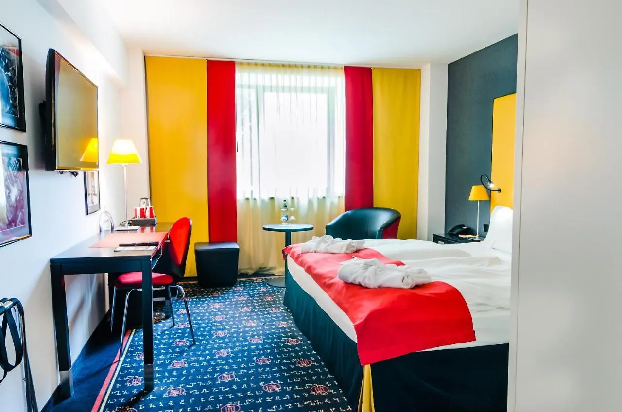 Vienna House Easy By Wyndham Bucharest Airport Hotel Otopeni 4*,  Romania